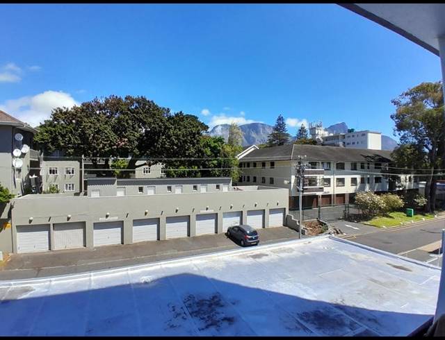 2 BEDROOM PROPERTY TO RENT IN KENILWORTH